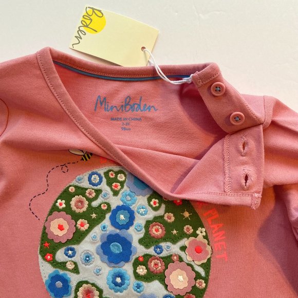 *SOLD* NWT Mini Boden "Bee Kind to Our Planet" HTF T-Shirt 2/3Y - Picture 4 of 6